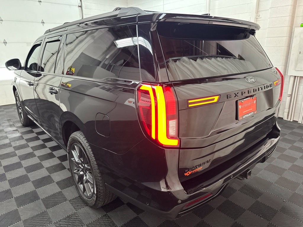 Used 2025 Ford Expedition Max Platinum w/ Stealth Performance Package AWD/4WD image 7