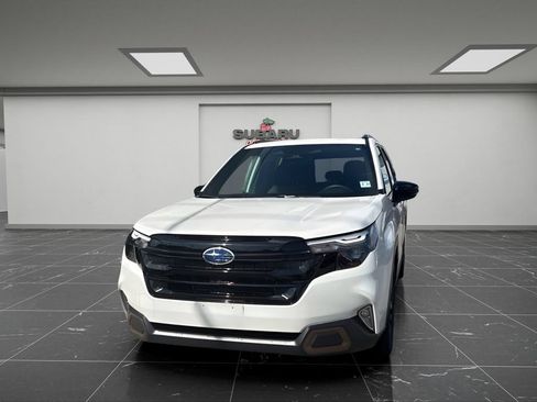 Certified 2025 Subaru Forester Sport AWD/4WD image 5