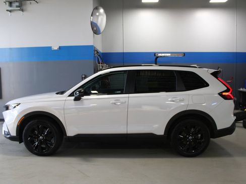 Used 2026 Honda CR-V Sport Touring image 15