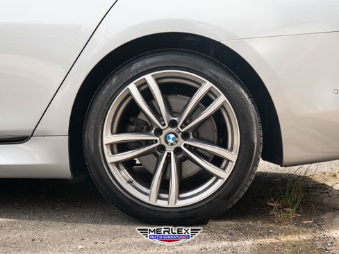 Used 2016 BMW 750i xDrive image 11