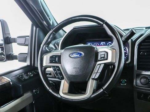 Used 2022 Ford F250 Lariat w/ Tremor Off-Road Package AWD/4WD image 13