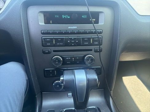Used 2012 Ford Mustang Premium image 7