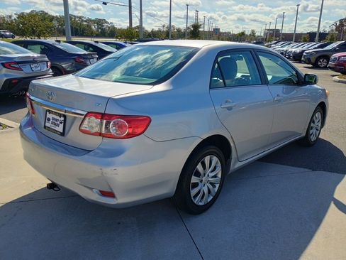 Used 2013 Toyota Corolla LE image 5
