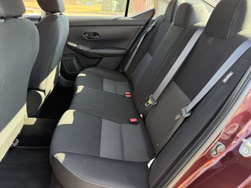 Used 2025 Nissan Sentra SV FWD image 27