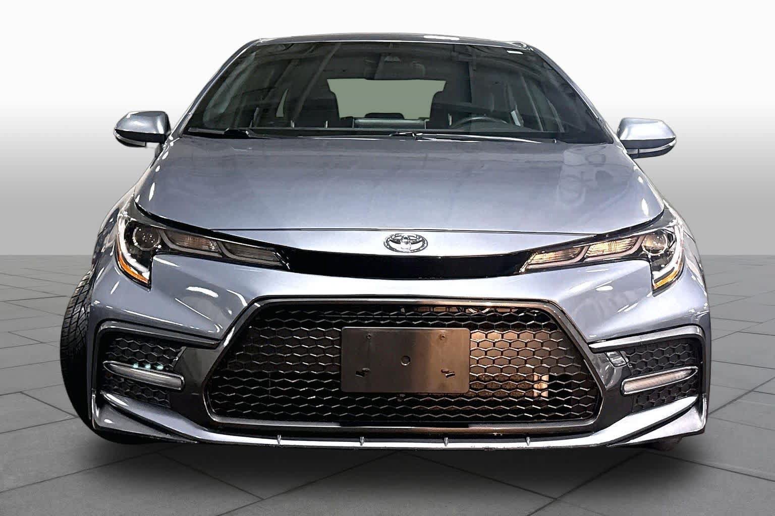 Used 2020 Toyota Corolla SE FWD image 4