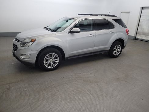 Used 2016 Chevrolet Equinox LT AWD/4WD image 2