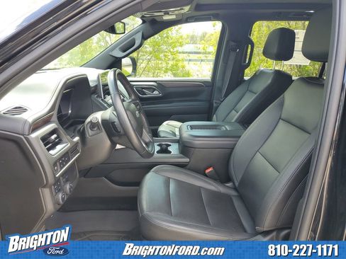 Used 2023 Chevrolet Suburban Z71 AWD/4WD image 9