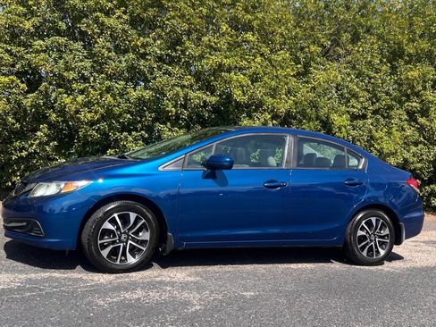 Used 2014 Honda Civic EX image 3
