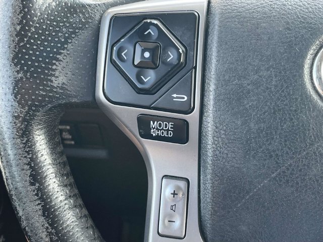 Used 2016 Toyota 4Runner Limited AWD/4WD image 21