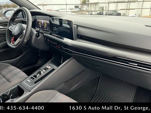Used 2022 Volkswagen GTI SE image 24