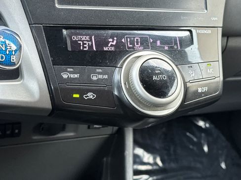 Used 2014 Toyota Prius V Five FWD image 25