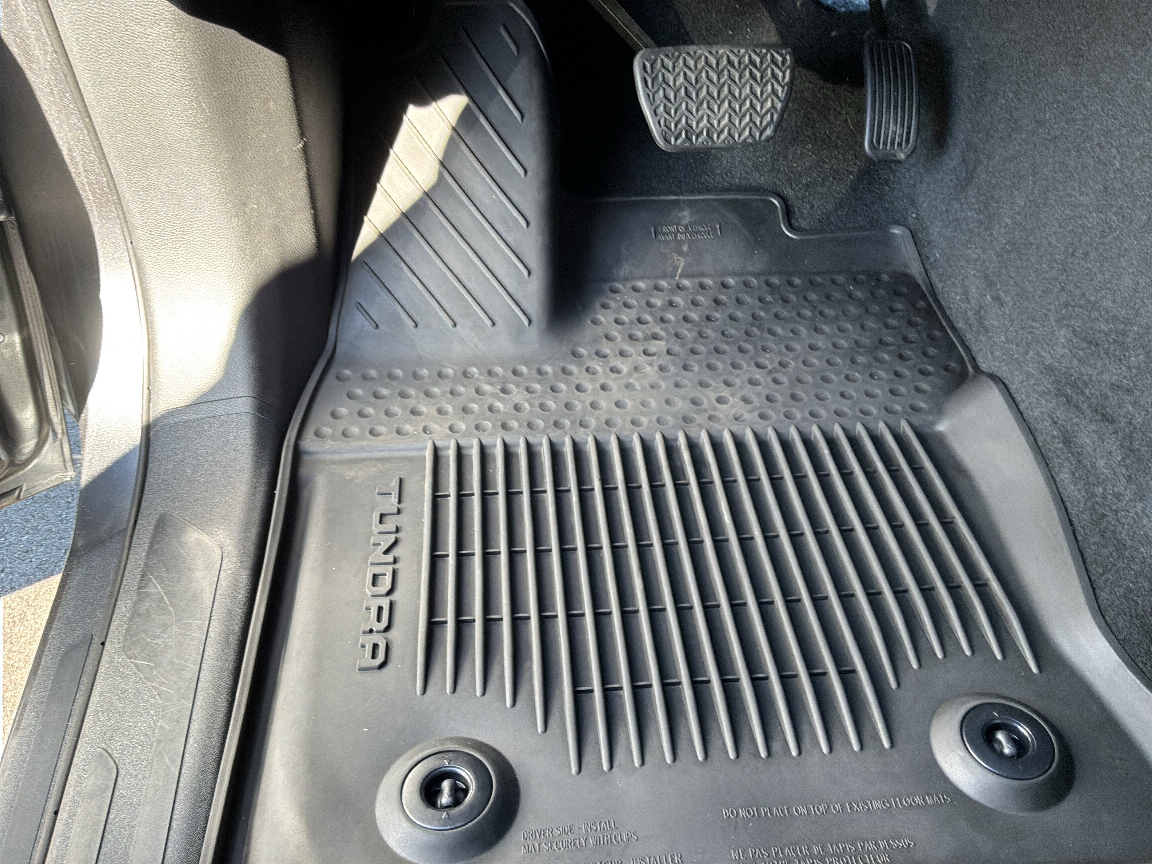 Used 2025 Toyota Tundra SR5 w/ SR5 Premium Package RWD image 18
