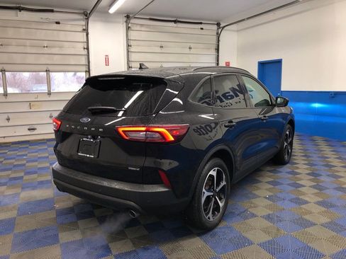 Certified 2025 Ford Escape ST-Line Elite w/ Tech Pack #1 image 4