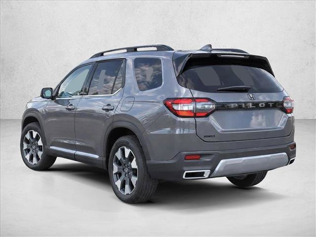 New 2026 Honda Pilot Touring image 5