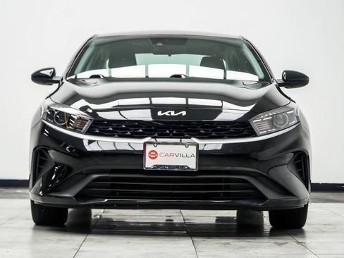 Used 2024 Kia Forte LXS FWD image 8
