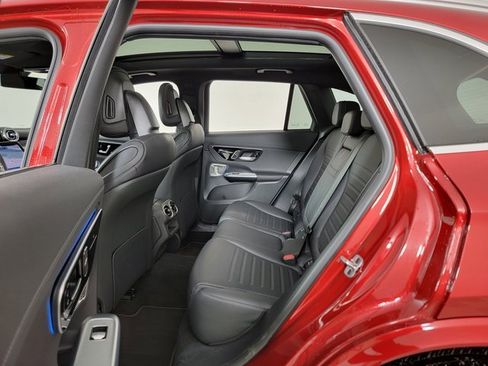 Certified 2025 Mercedes-Benz GLC 300 4MATIC image 19