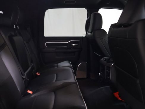 New 2026 RAM 2500 Laramie AWD/4WD image 13