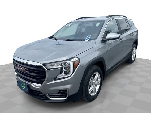 Used 2023 GMC Terrain SLE w/ Driver Convenience Package AWD/4WD image 1