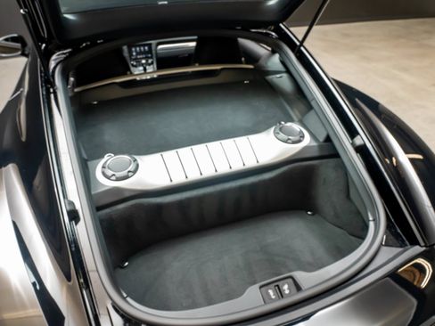Certified 2018 Porsche 718 Cayman RWD image 30