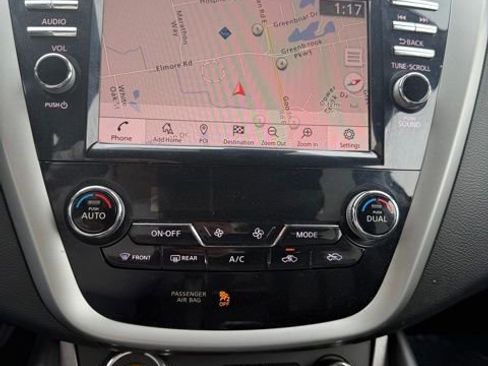 Used 2020 Nissan Murano SL FWD image 20