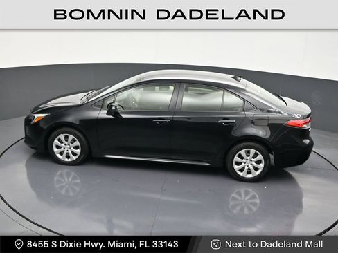 Used 2024 Toyota Corolla LE image 19