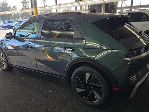 Used 2025 Hyundai Ioniq 5 SEL image 6