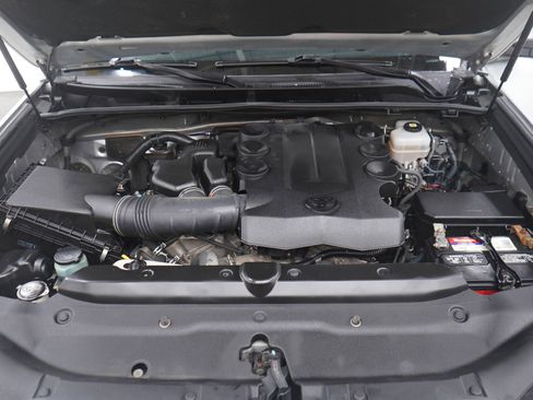 Used 2015 Toyota 4Runner Trail Premium image 32