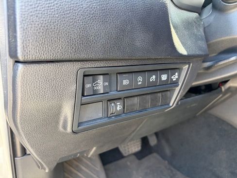 Used 2024 Toyota Tundra SR5 w/ SR5 Convenience Package AWD/4WD image 6