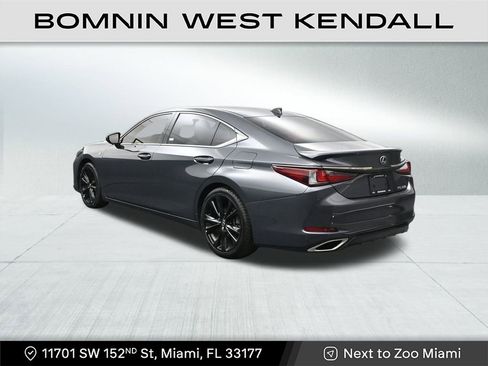 Used 2023 Lexus ES 350 F Sport w/ Accessory Package (Z2) image 3