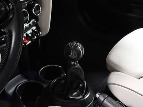Used 2019 MINI Cooper S FWD image 5