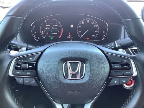 Used 2018 Honda Accord Sport image 19