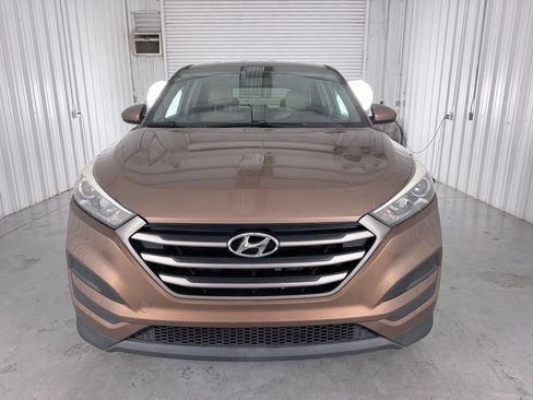 Used 2016 Hyundai Tucson SE FWD image 2