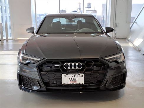 Used 2025 Audi A6 Premium Plus w/ Premium Plus Package image 2