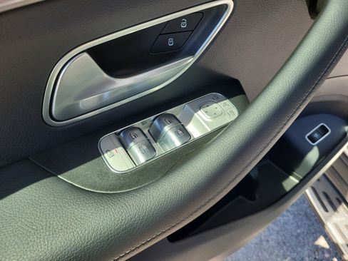 Certified 2026 Mercedes-Benz GLS 450 4MATIC image 16