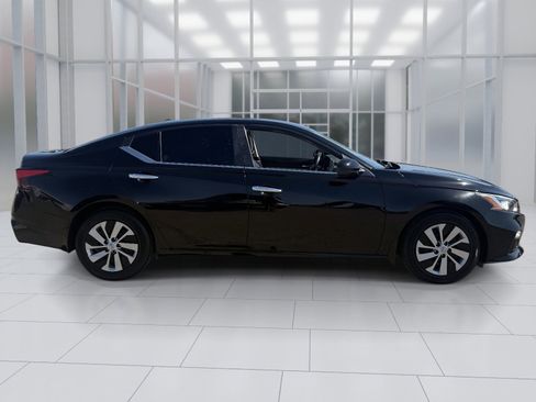 Used 2020 Nissan Altima 2.5 S image 7