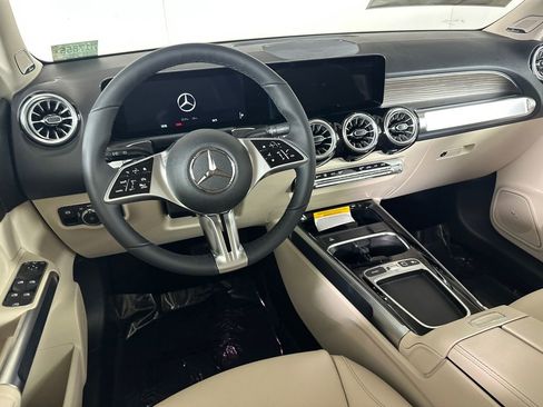 New 2026 Mercedes-Benz GLB 250 image 25