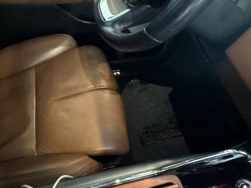 Used 2022 Lincoln Navigator Reserve RWD image 16