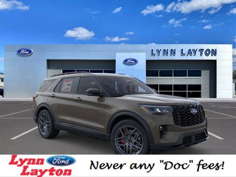 New 2026 Ford Explorer ST w/ Sun And Sound Package image 7