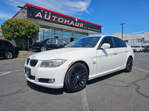 Used 2010 BMW 328i xDrive Sedan AWD/4WD image 1