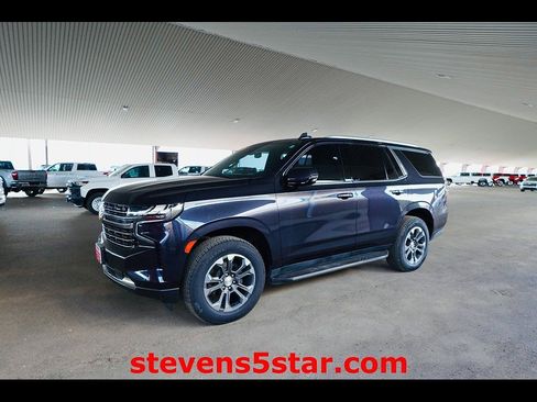 Used 2022 Chevrolet Tahoe LT w/ Luxury Package RWD image 3