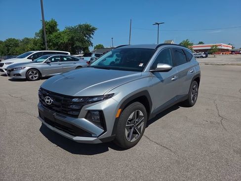 Certified 2026 Hyundai Tucson SEL AWD/4WD image 2