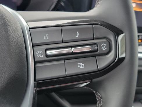 New 2026 Chevrolet Colorado LT image 14