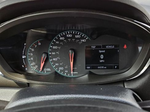 Used 2021 Chevrolet Trax LT w/ Sport Edition FWD image 15