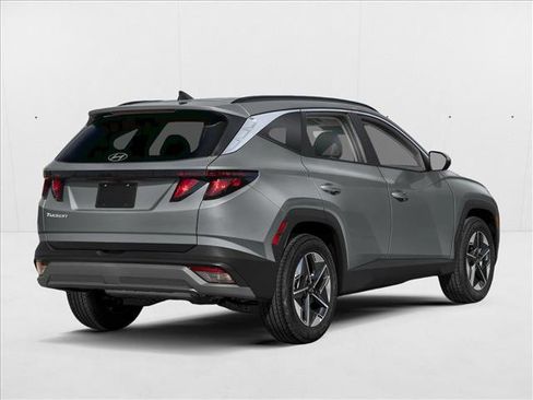 New 2026 Hyundai Tucson SEL image 2