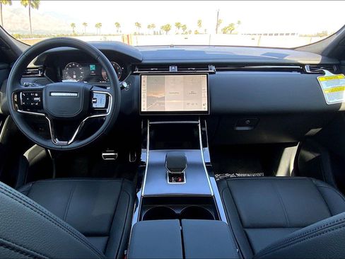 New 2026 Land Rover Range Rover Velar Dynamic SE image 7