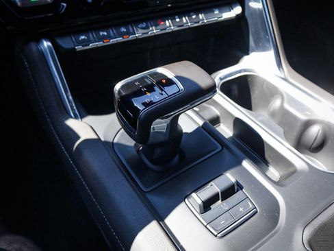 Used 2024 GMC Sierra 1500 Denali w/ Technology Package image 26