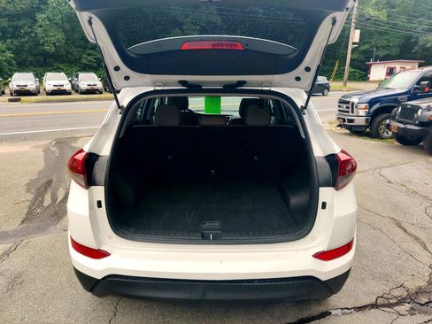 Used 2016 Hyundai Tucson SE w/ Option Group 02 image 13