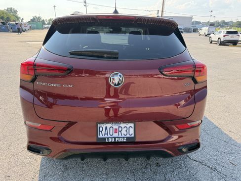 Used 2023 Buick Encore GX Select w/ Sport Touring Package FWD image 6