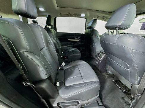Used 2022 Subaru Ascent Limited w/ Technology Package image 35