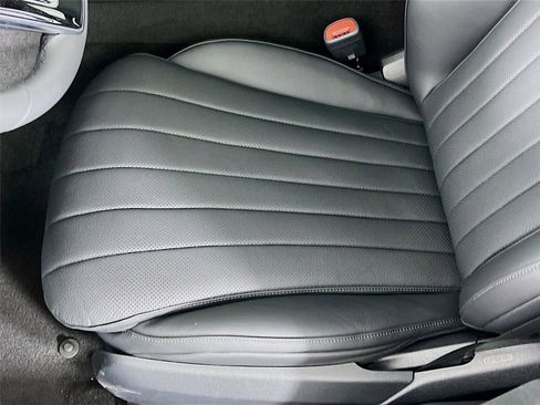 New 2026 Mercedes-Benz E 450 4MATIC All-Terrain Wagon image 20